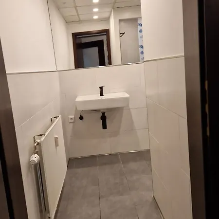 Rum i privatbostad F *